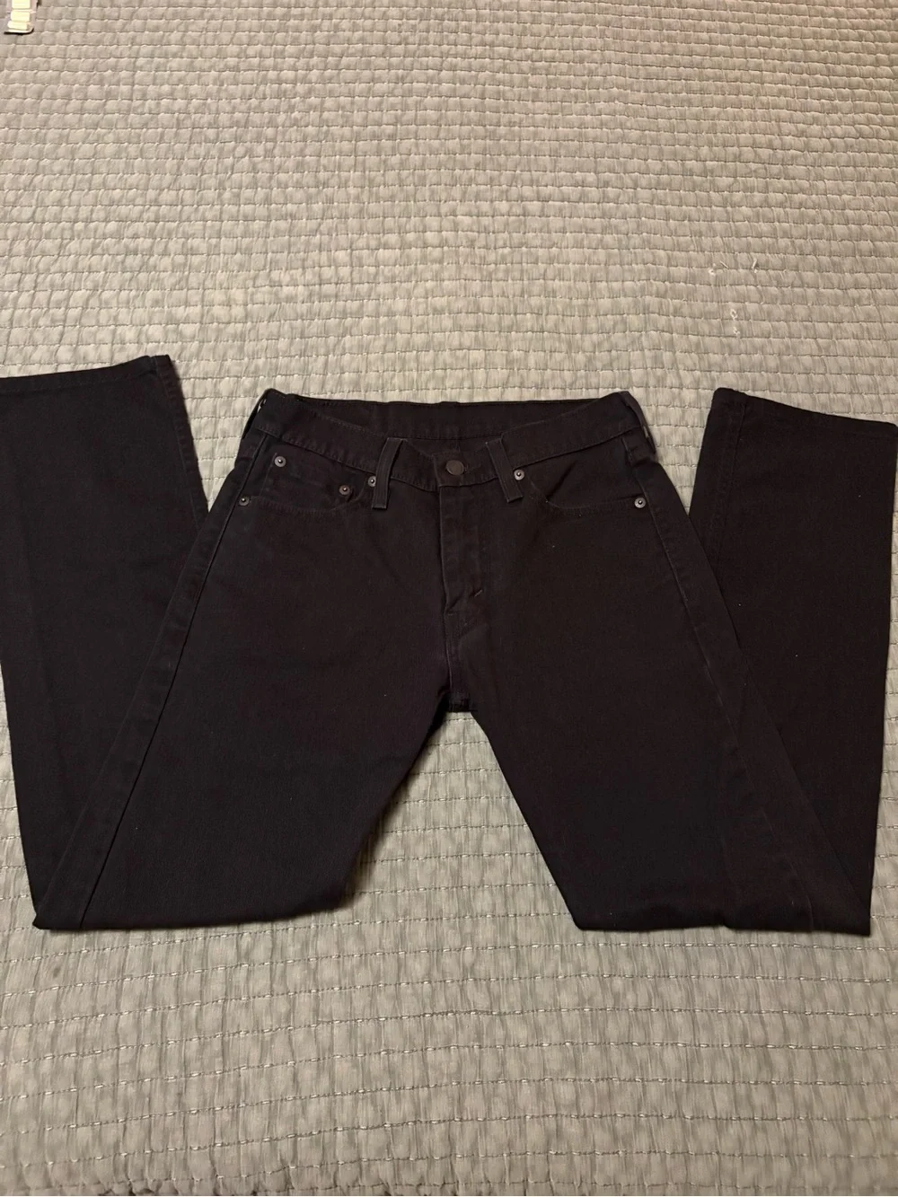 Levi's Men's Black Slim Straight Jeans